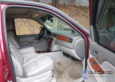 2007 Chevrolet Tahoe K1500 из США, поврежденный, VIN 1GNFK13087J280753